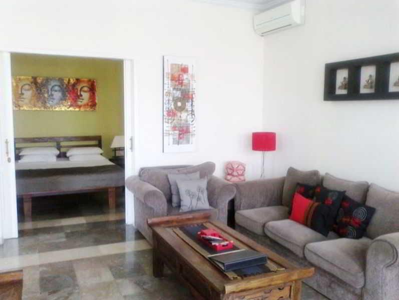 Bali Court Hotel & Apartment Легиан Экстерьер фото