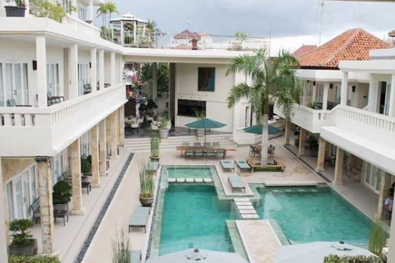 Bali Court Hotel & Apartment Легиан Экстерьер фото