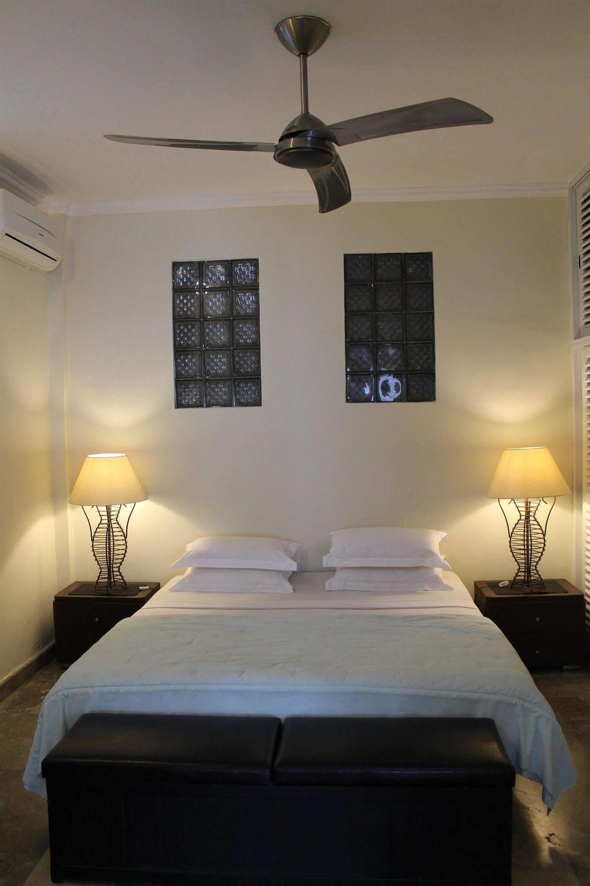 Bali Court Hotel & Apartment Легиан Экстерьер фото